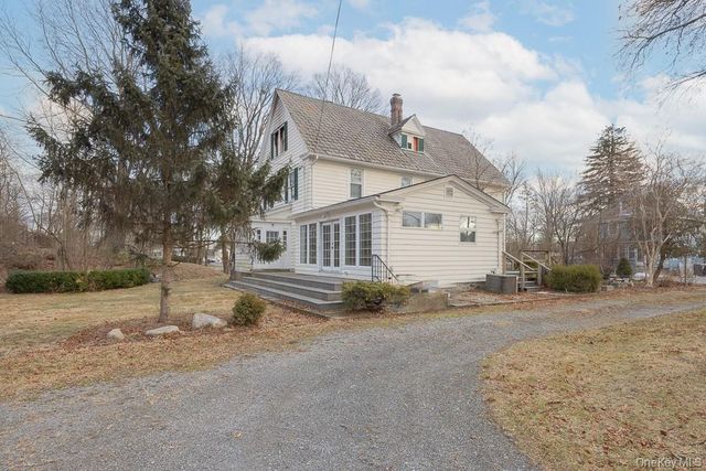 102 W Wiley Street, Maybrook, NY 12543