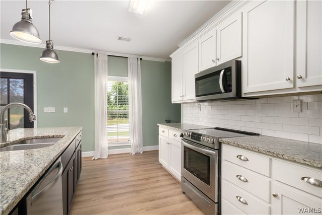 11941 Hidden Forest Ln., Northport, AL 35475