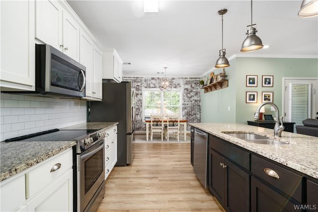 11941 Hidden Forest Ln., Northport, AL 35475