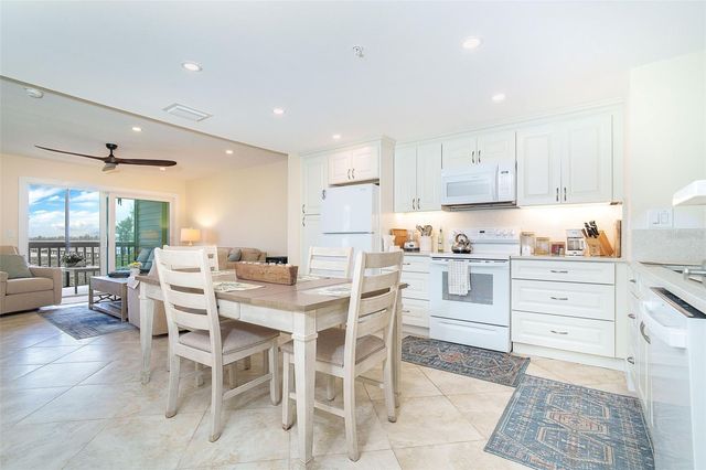 9200 LITTLE GASPARILLA ISLAND 403, Placida, FL 33946