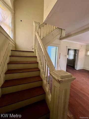1223 W Euclid Street, Detroit, MI 48202