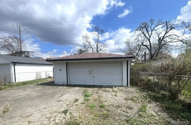 15728 Sussex Street, Detroit, MI 48227