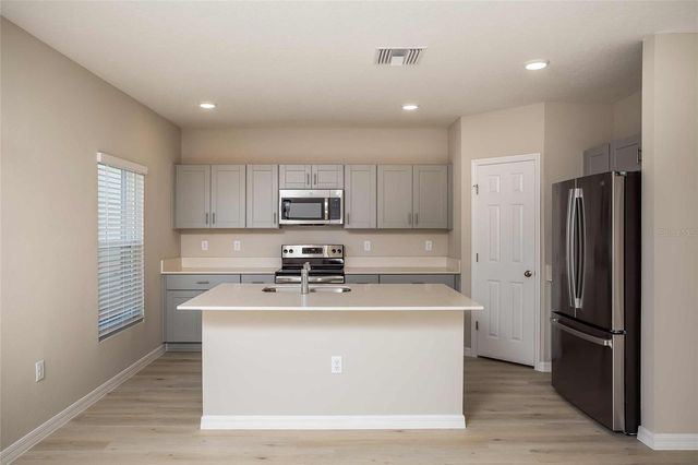 849 SAND SEA PLACE, Haines City, FL 33844