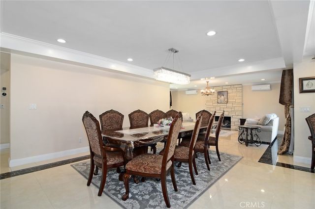 6508 Moorcroft Avenue, Woodland Hills, CA 91303