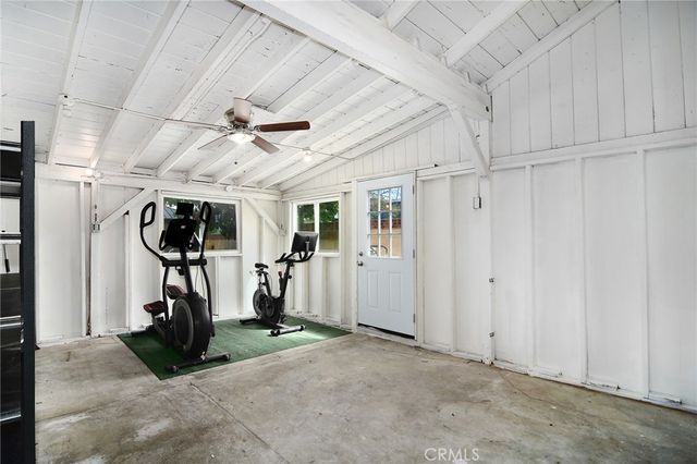 6508 Moorcroft Avenue, Woodland Hills, CA 91303