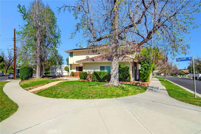 6508 Moorcroft Avenue, Woodland Hills, CA 91303