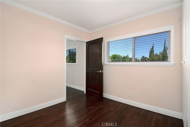 6508 Moorcroft Avenue, Woodland Hills, CA 91303
