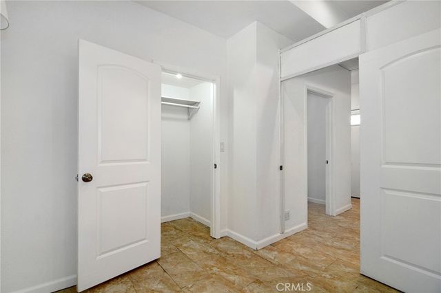 6508 Moorcroft Avenue, Woodland Hills, CA 91303