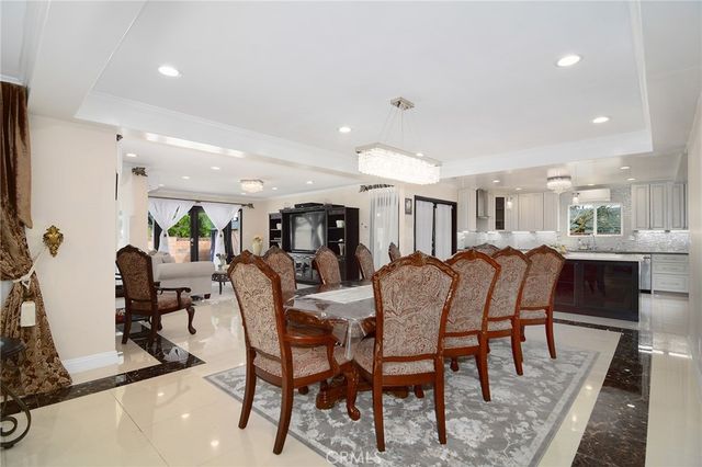 6508 Moorcroft Avenue, Woodland Hills, CA 91303