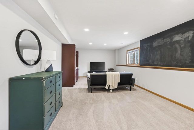 5700 FRUSHER Lane, Fitchburg, WI 53711