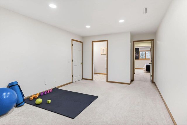 5700 FRUSHER Lane, Fitchburg, WI 53711