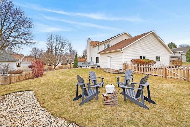 5700 FRUSHER Lane, Fitchburg, WI 53711
