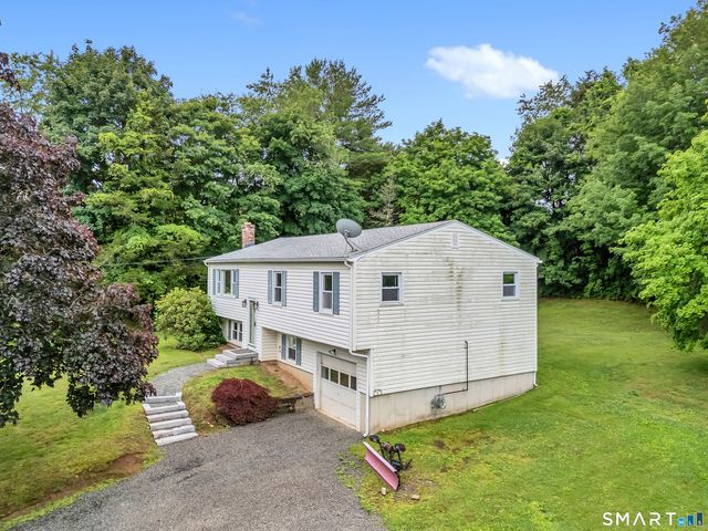 1144 Long Hill Road, Guilford, CT 06437