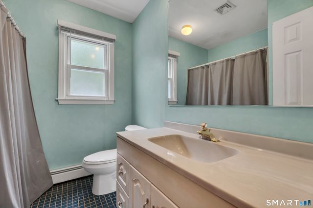 1144 Long Hill Road, Guilford, CT 06437