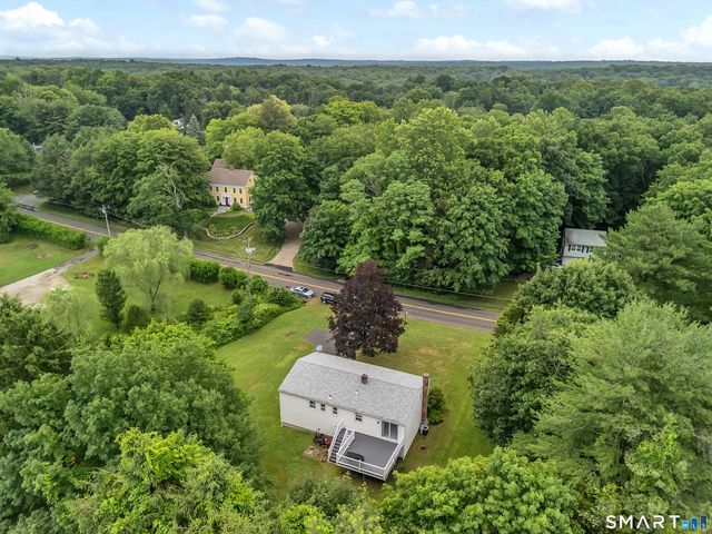 1144 Long Hill Road, Guilford, CT 06437