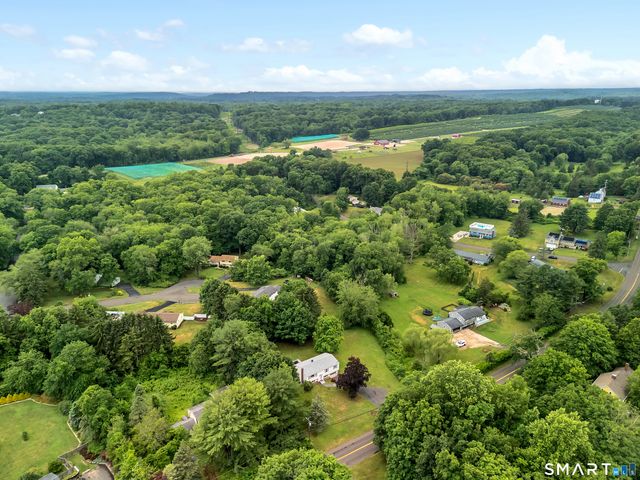 1144 Long Hill Road, Guilford, CT 06437