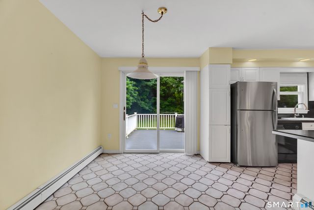 1144 Long Hill Road, Guilford, CT 06437