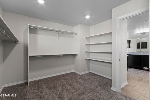 321 EMERALD EARTH Lane, Horizon City, TX 79928