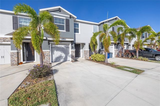 8685 DAYDREAM STREET, Sarasota, FL 34238