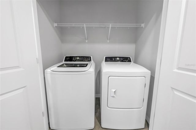 8685 DAYDREAM STREET, Sarasota, FL 34238