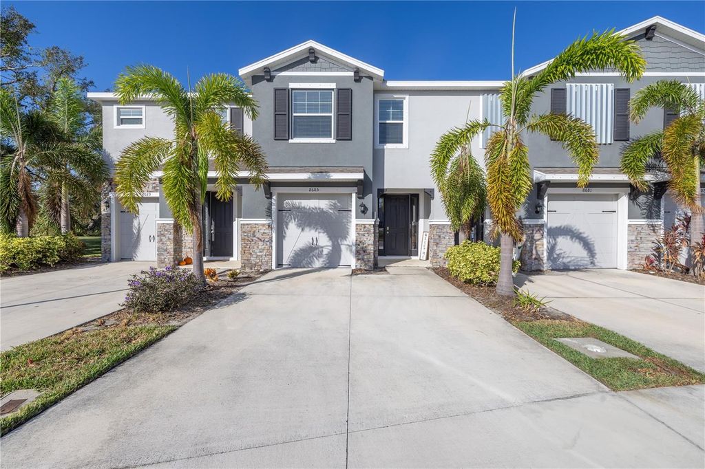 8685 DAYDREAM STREET, Sarasota, FL 34238