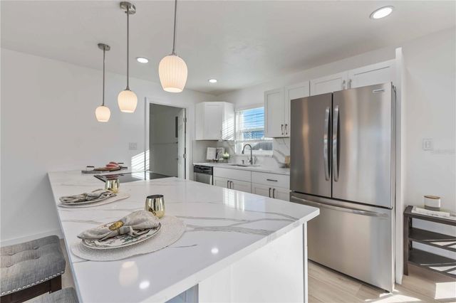 226 PARKVIEW DRIVE, Venice, FL 34293