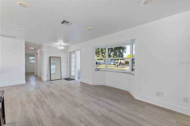 226 PARKVIEW DRIVE, Venice, FL 34293