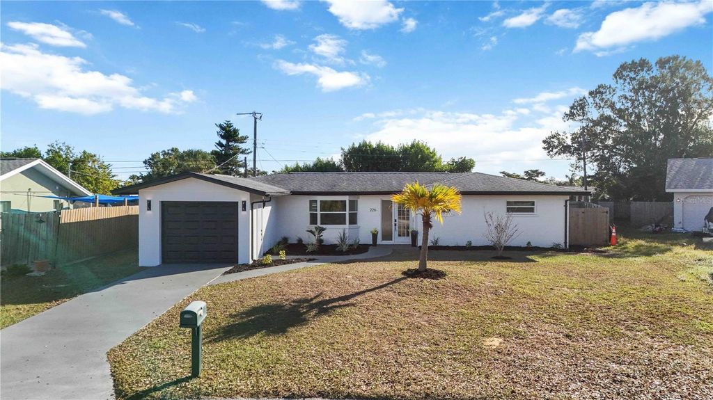226 PARKVIEW DRIVE, Venice, FL 34293