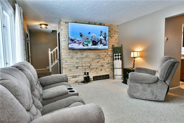 4251 Wayne Road, Mantua, OH 44255