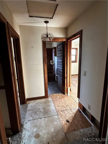 14271 W Saint Martins Road, Crystal River, FL 34429