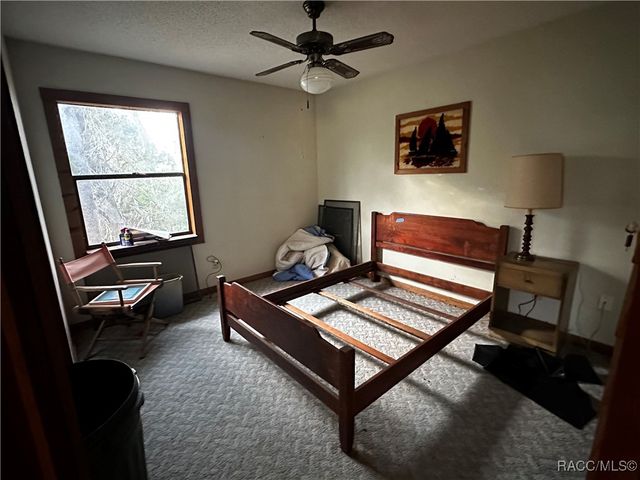 14271 W Saint Martins Road, Crystal River, FL 34429