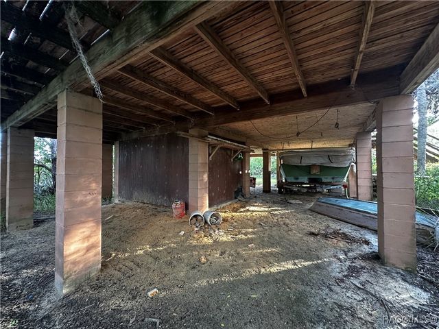 14271 W Saint Martins Road, Crystal River, FL 34429