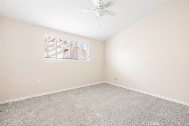 19231 Avenue Of The Oaks A, Newhall, CA 91321
