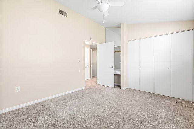 19231 Avenue Of The Oaks A, Newhall, CA 91321