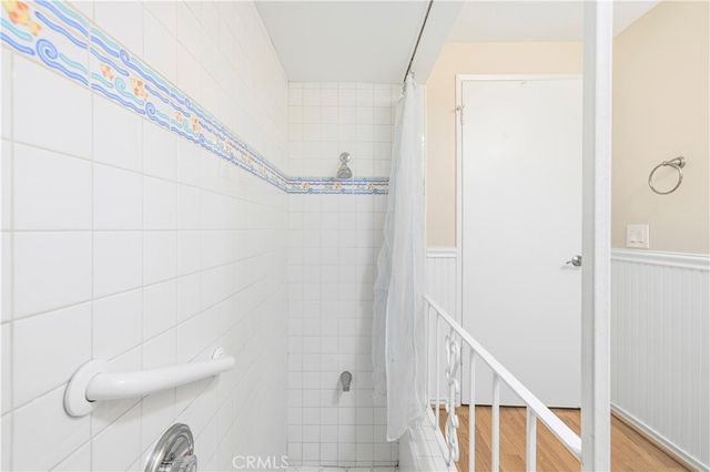 19231 Avenue Of The Oaks A, Newhall, CA 91321