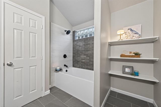 2910 Crescent Bend Road, Spring, TX 77388