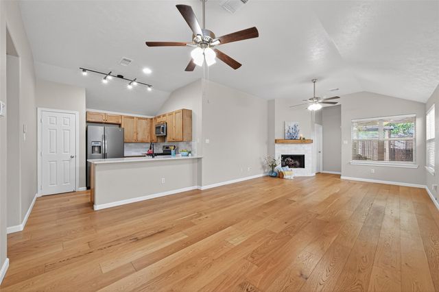 2910 Crescent Bend Road, Spring, TX 77388