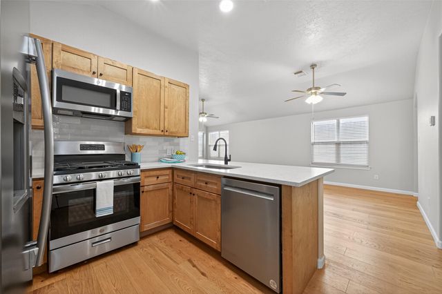 2910 Crescent Bend Road, Spring, TX 77388