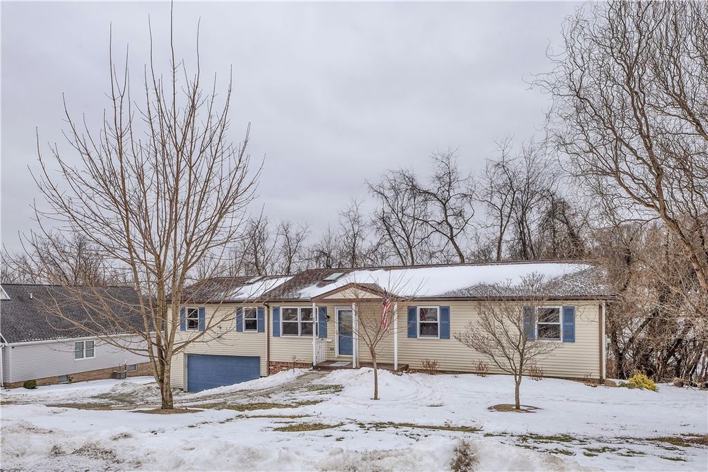 10 Danbury Dr, City Of Greensburg, PA 15601