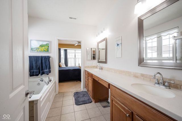 12927 Venito Trail, Fishers, IN 46037