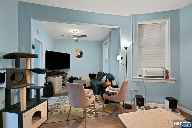 21 66th Street 1, West New York, NJ 07093