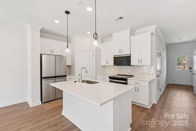 274 Tiger Lily Drive, Fort Mill, SC 29708