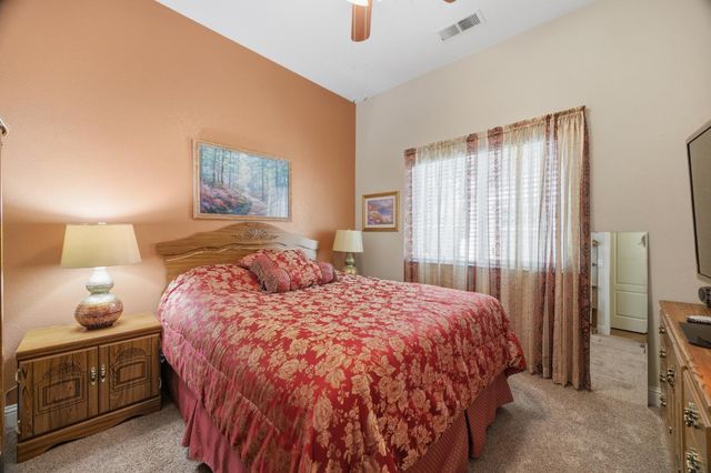 2154 Wrenwood Avenue, Clovis, CA 93611