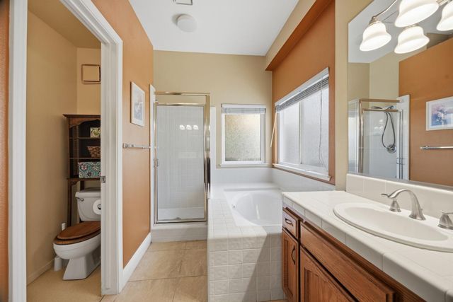2154 Wrenwood Avenue, Clovis, CA 93611