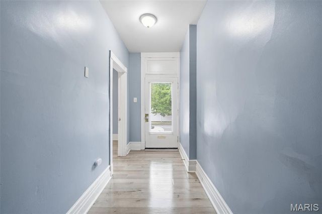 3008 Henrietta Street, St Louis, MO 63104