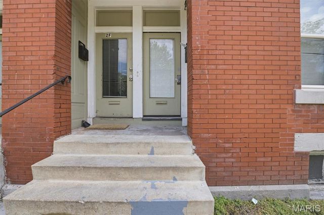 3008 Henrietta Street, St Louis, MO 63104