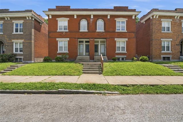 3008 Henrietta Street, St Louis, MO 63104