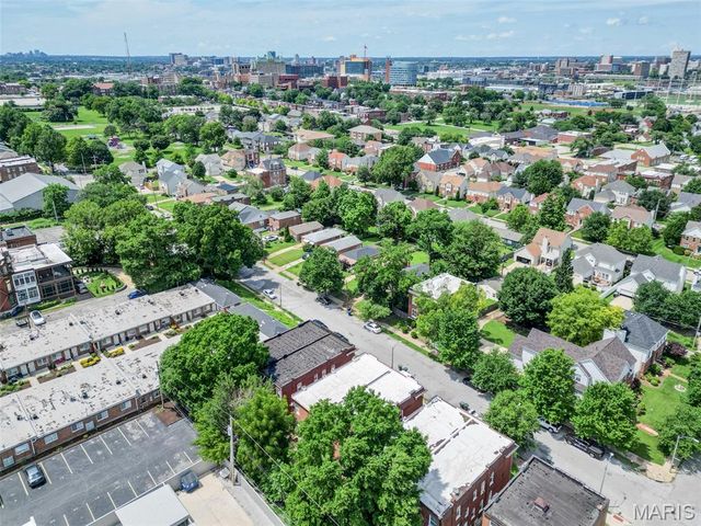 3008 Henrietta Street, St Louis, MO 63104