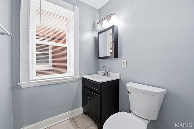 3008 Henrietta Street, St Louis, MO 63104