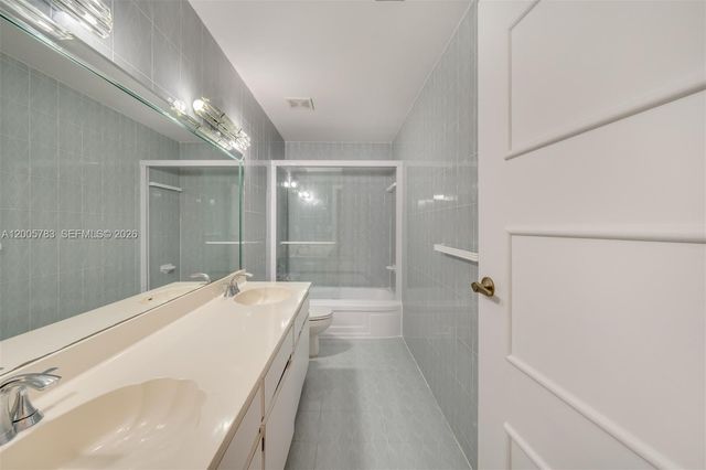 14452 SW 43rd Ter, Miami, FL 33175